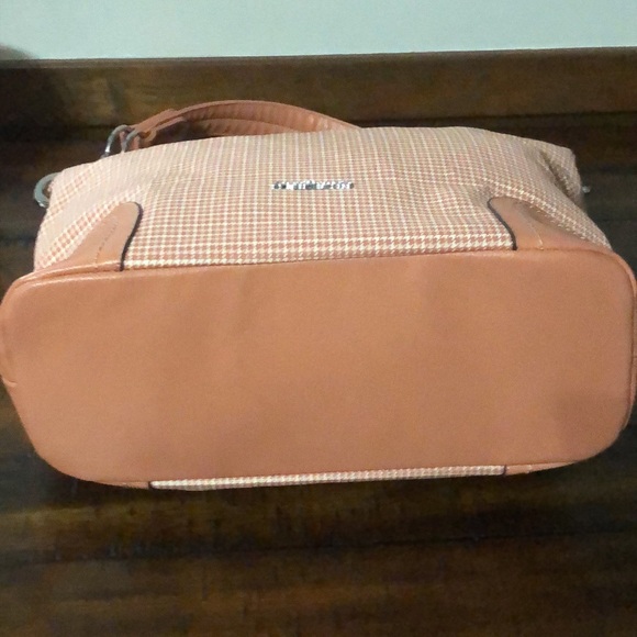 Angel Barcelo Shoulder Bag - Picture 4 of 10